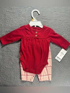 Carters Newborn Girls Long Sleeve Top and Plaid Pants Set NWT Size Newborn